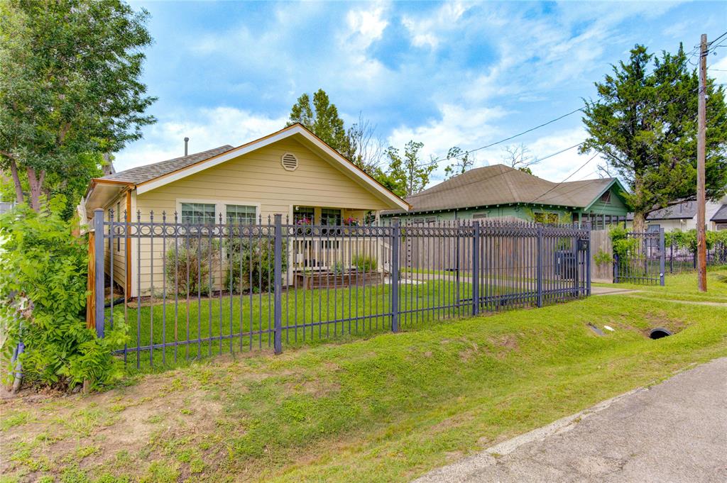713 Mcintosh Street, Houston, Texas image 3