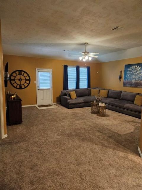 Single Family Residence in Houston TX 13410 Tanner Ridge Court 18.jpg