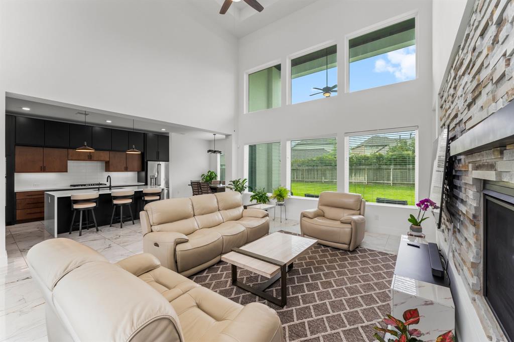 7407 Sawgrass Terrace Lane, Spring, Texas image 18
