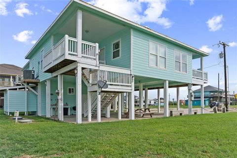 A home in Crystal Beach