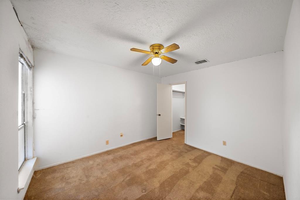 1639 Castle Creek Drive, Missouri City, Texas image 12