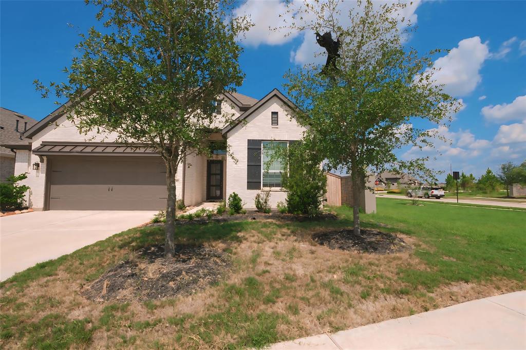 30702 Green Acres Court, Fulshear, Texas image 1