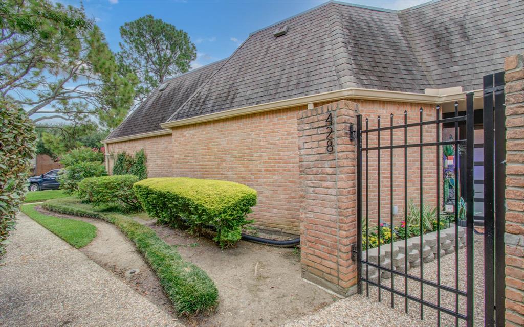 428 E Fair Harbor Lane