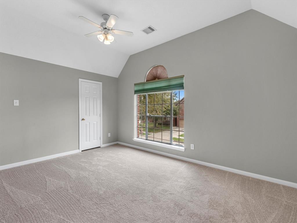 2726 Pirates Gold Circle, Friendswood, Texas image 17