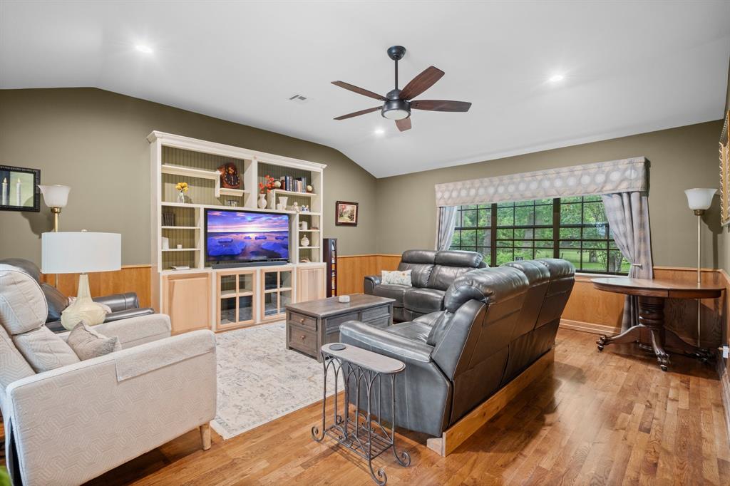 2400 Bowler Road, Waller, Texas image 17