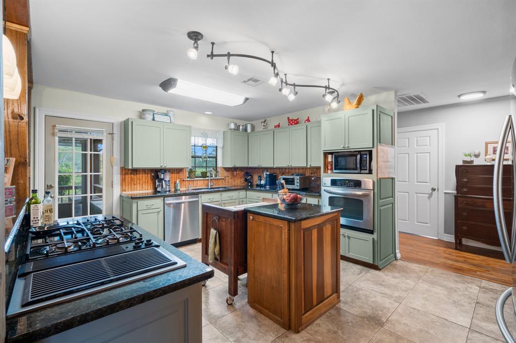 2400 Bowler Road, Waller, Texas image 13