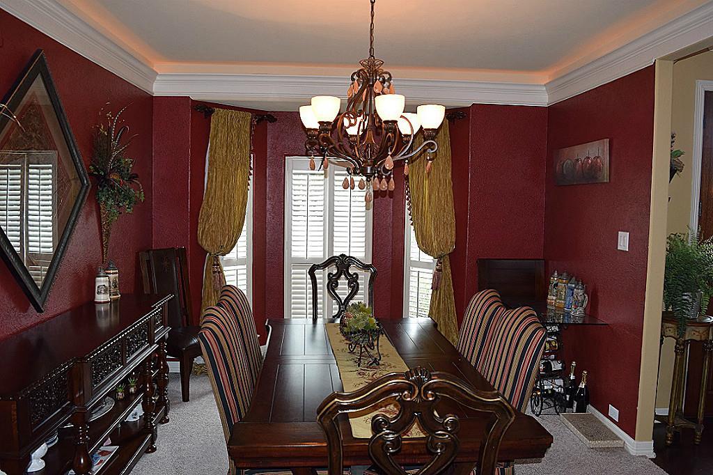 8807 Stowe Creek Lane, Missouri City, Texas image 4