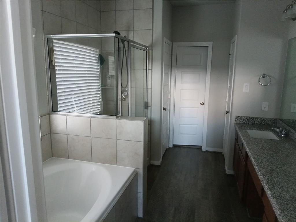 3619 Dry Creek Drive, Missouri City, Texas image 12
