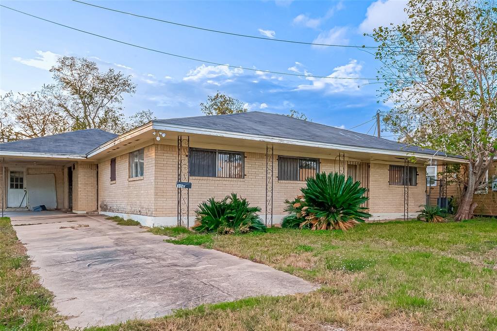 306 Mulcahy Street, Rosenberg, Texas image 3