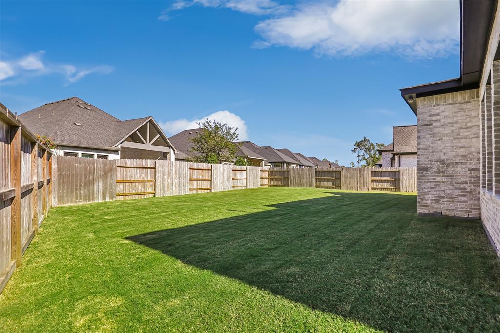 11923 Carillon Forest Drive, Humble, Texas image 47