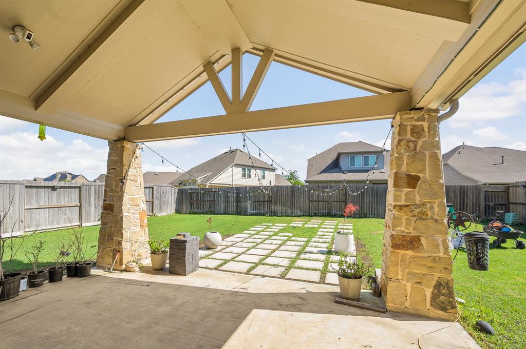 2723 Camellia Avenue, Brookshire, Texas image 5