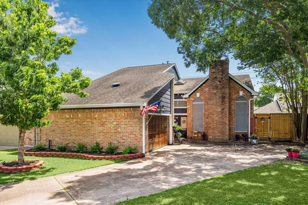 12803 Suffolk Chase Lane, Houston, Texas image 1