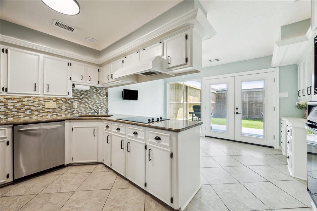 12803 Suffolk Chase Lane, Houston, Texas image 9