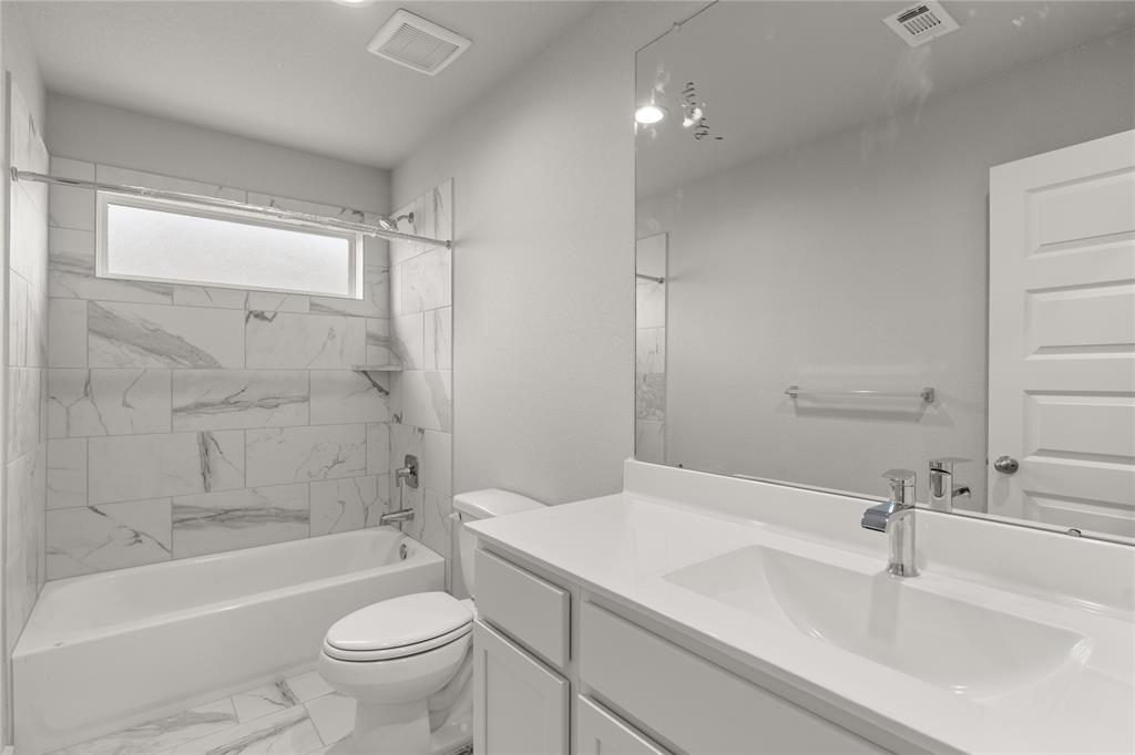 2811 Solitude Pine Lane, Katy, Texas image 12