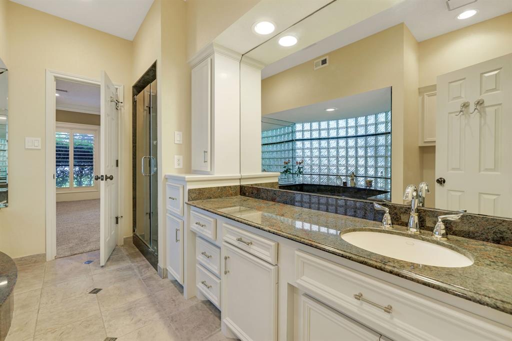 12423 Lakeview Drive, Montgomery, Texas image 34