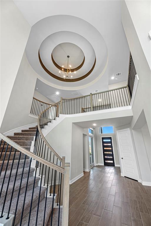 26511 Castra Crescent Trail