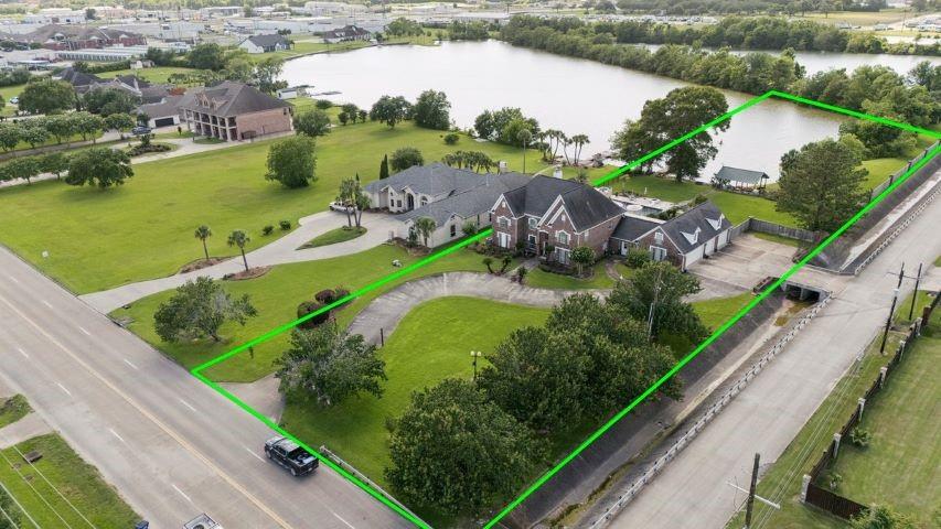 2700 Spurlock Road