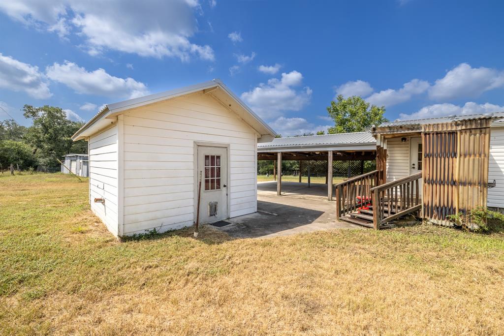 1801 County Road 381, Gonzales, Texas image 29