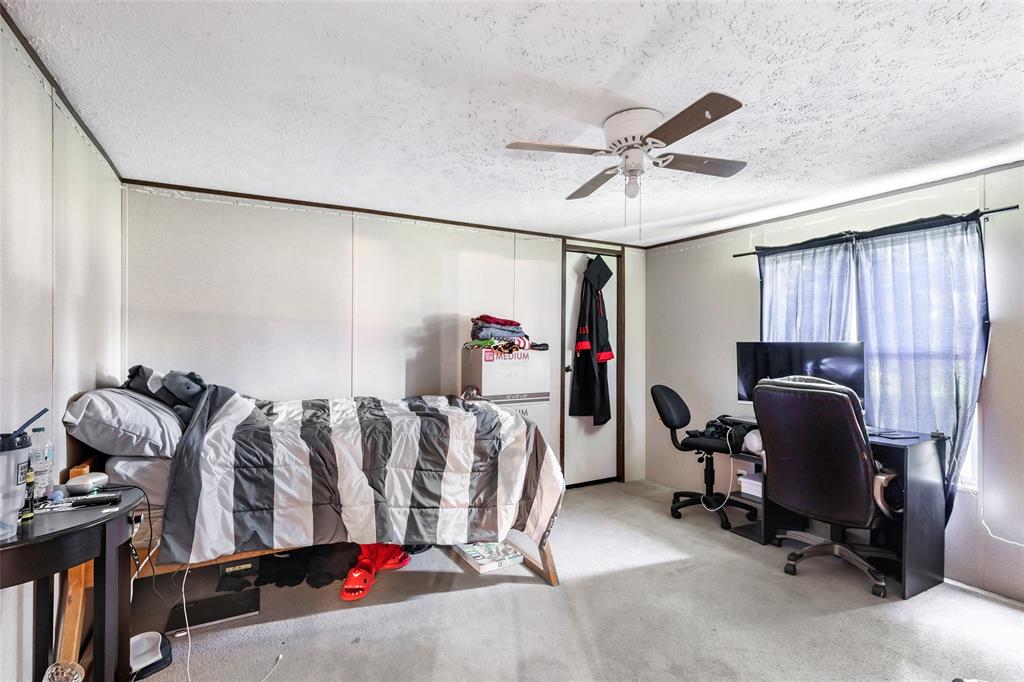 2213 Iron Ore Drive, Huffman, Texas image 16