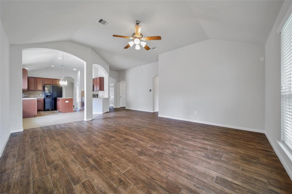806 Dracena Court, Richmond, Texas image 9