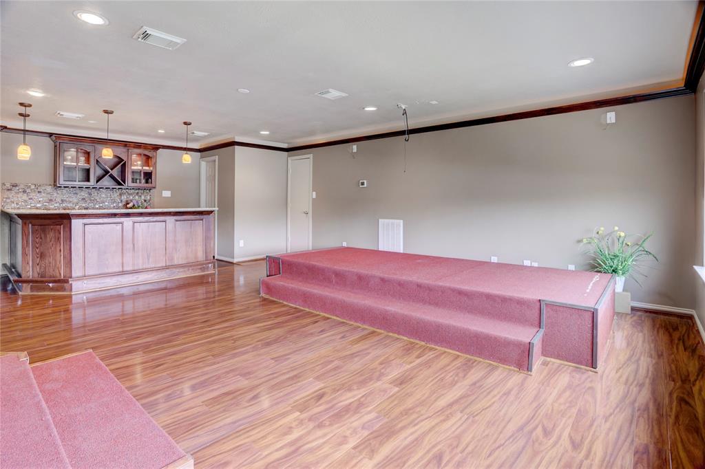 10007 Autumn Lake Trail, Pearland, Texas image 26