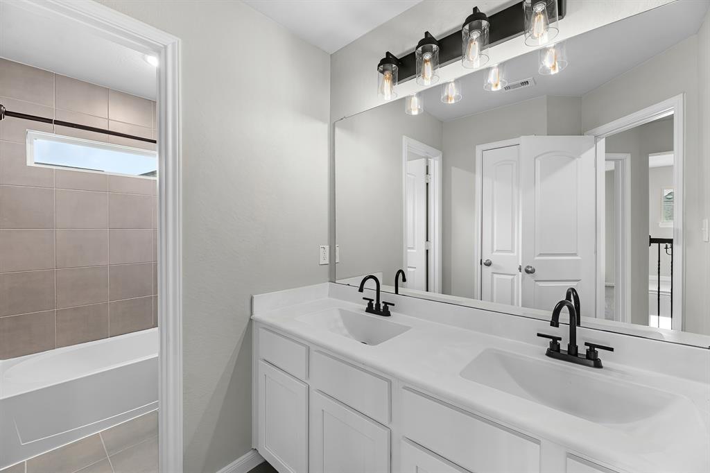 14031 Little River Drive, Baytown, Texas image 19