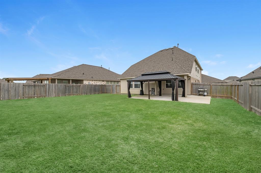 14031 Little River Drive, Baytown, Texas image 21