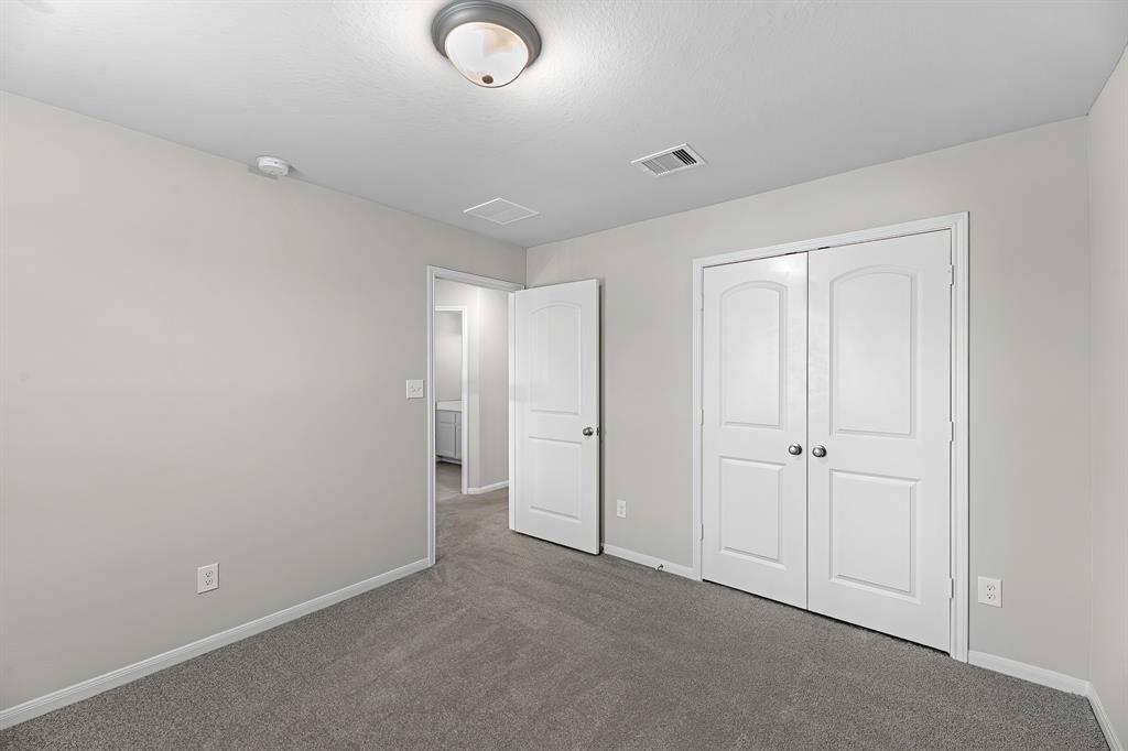 14031 Little River Drive, Baytown, Texas image 17