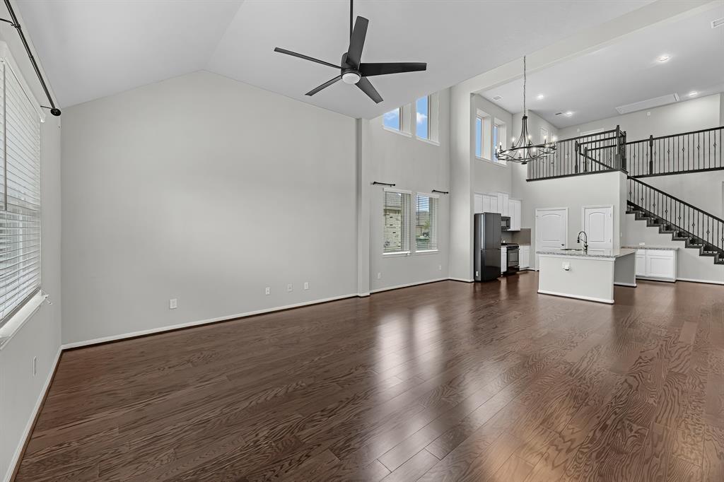 14031 Little River Drive, Baytown, Texas image 5
