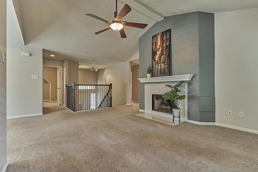 94 S Magnolia Pond Place, The Woodlands, Texas image 6