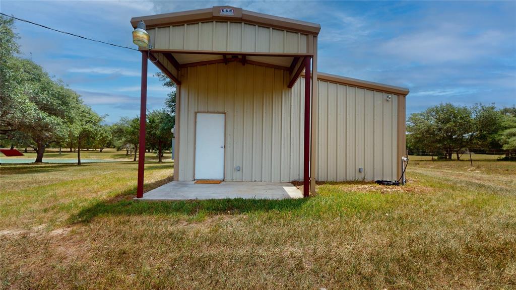 1152 Big Buck Drive, Weimar, Texas image 10