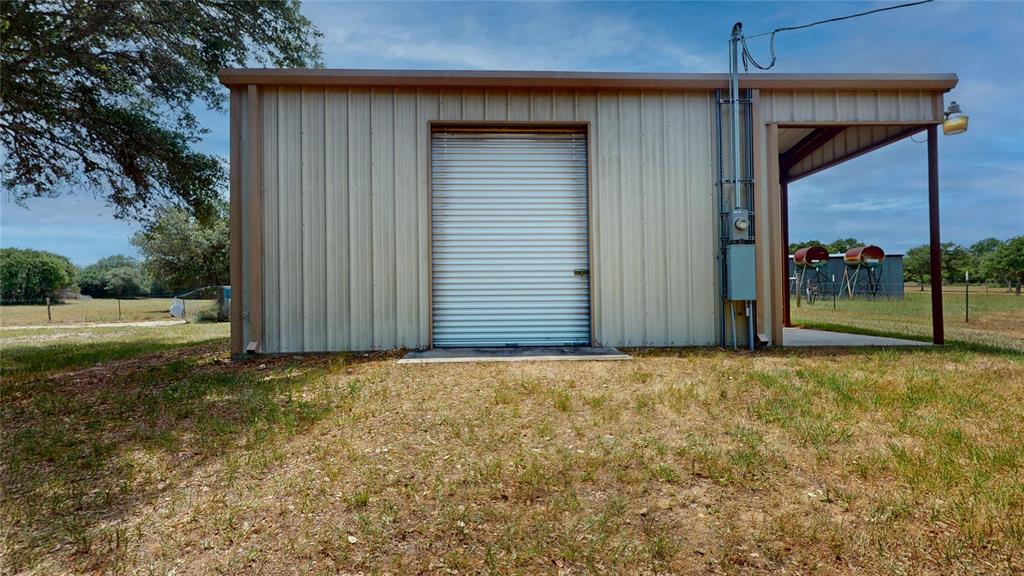 1152 Big Buck Drive, Weimar, Texas image 13
