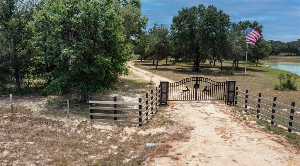 1152 Big Buck Drive, Weimar, Texas image 23