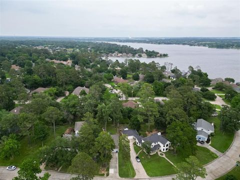 A home in Willis