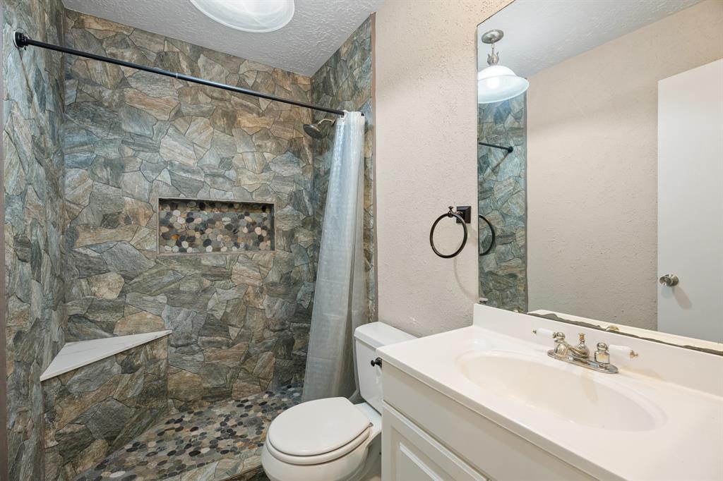 5902 Country Place, League City, Texas image 16
