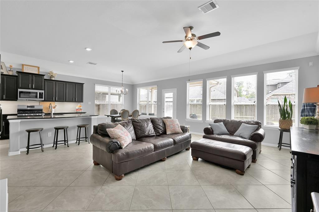 3418 Stablewood Grove Lane, Spring, Texas image 11