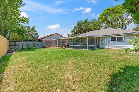 A home in La Porte