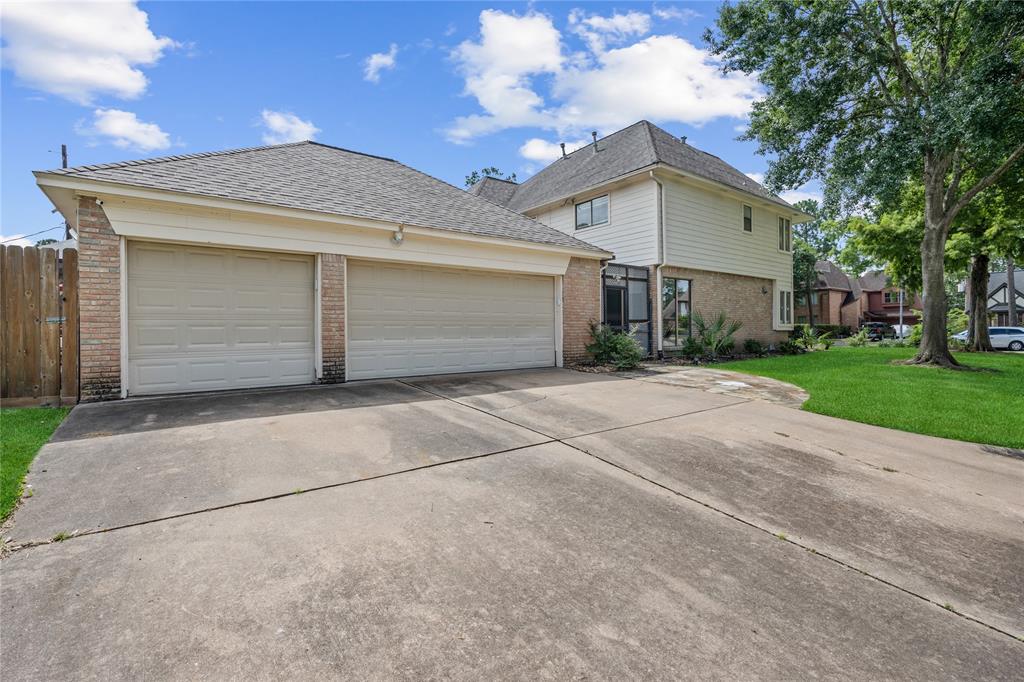 12414 Laneview Drive
