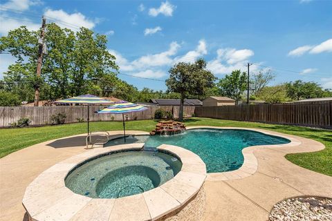 A home in La Porte