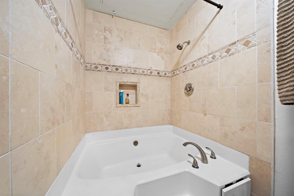 793 Davis Road #110, League City, Texas image 15