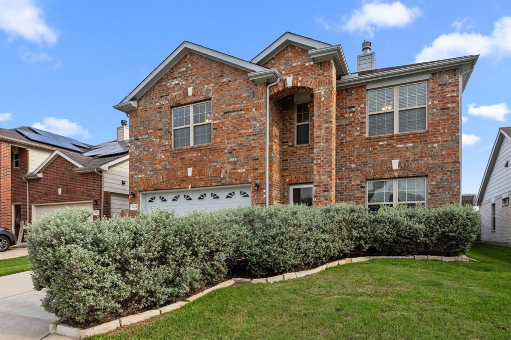 6318 Gardenspring Brook Lane, Spring, Texas image 38