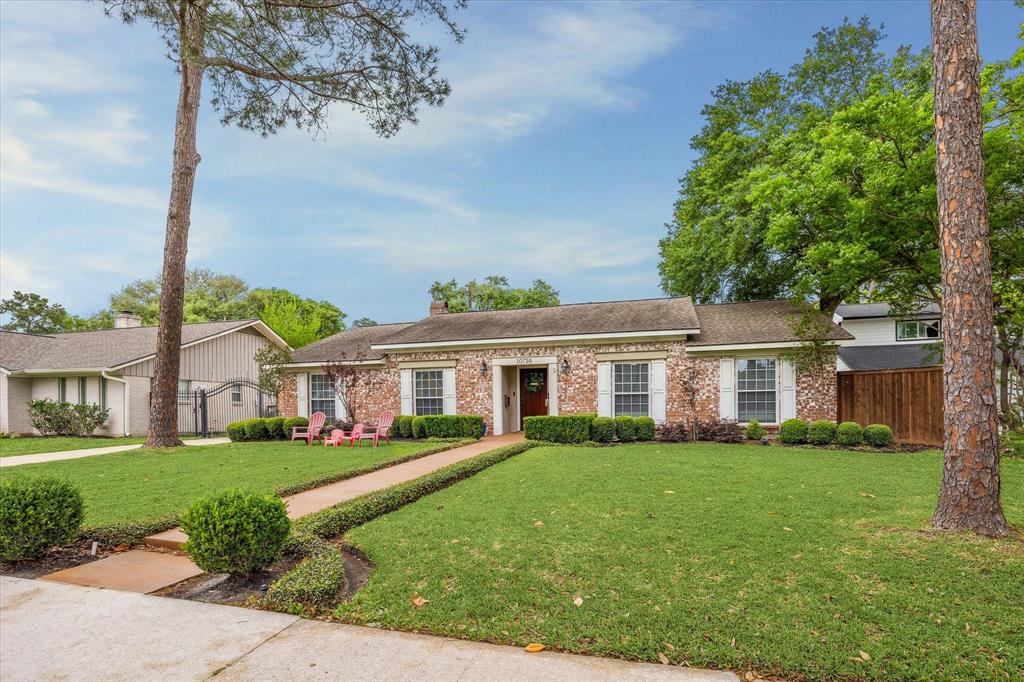 10726 Lynbrook Drive