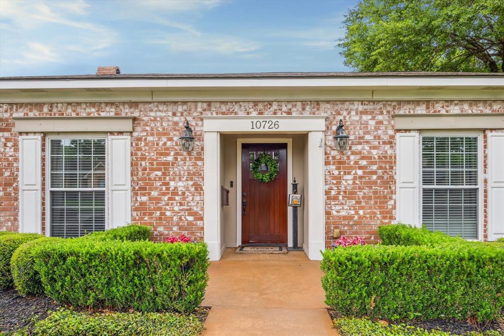 10726 Lynbrook Drive