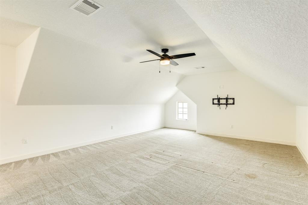 108 Creekside Lane, Lake Jackson, Texas image 22