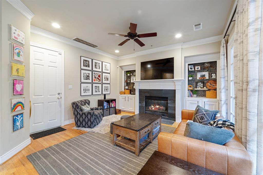 3219 N Pemberton Circle Drive, Houston, Texas image 8