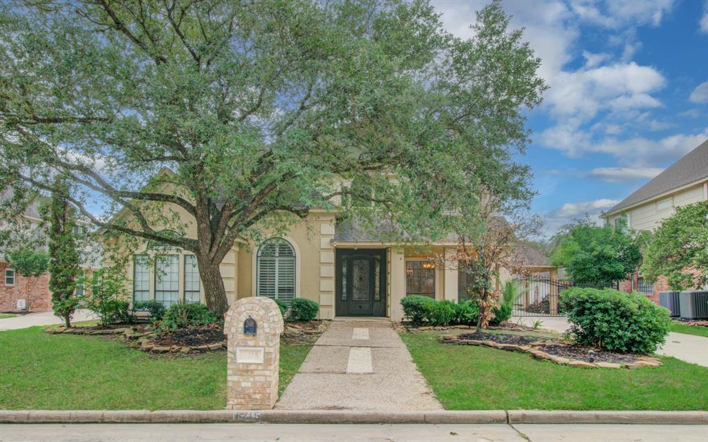 6215 Lacoste Love Court, Spring, Texas image 1