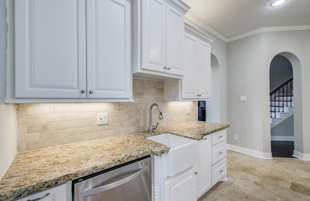 6215 Lacoste Love Court, Spring, Texas image 26
