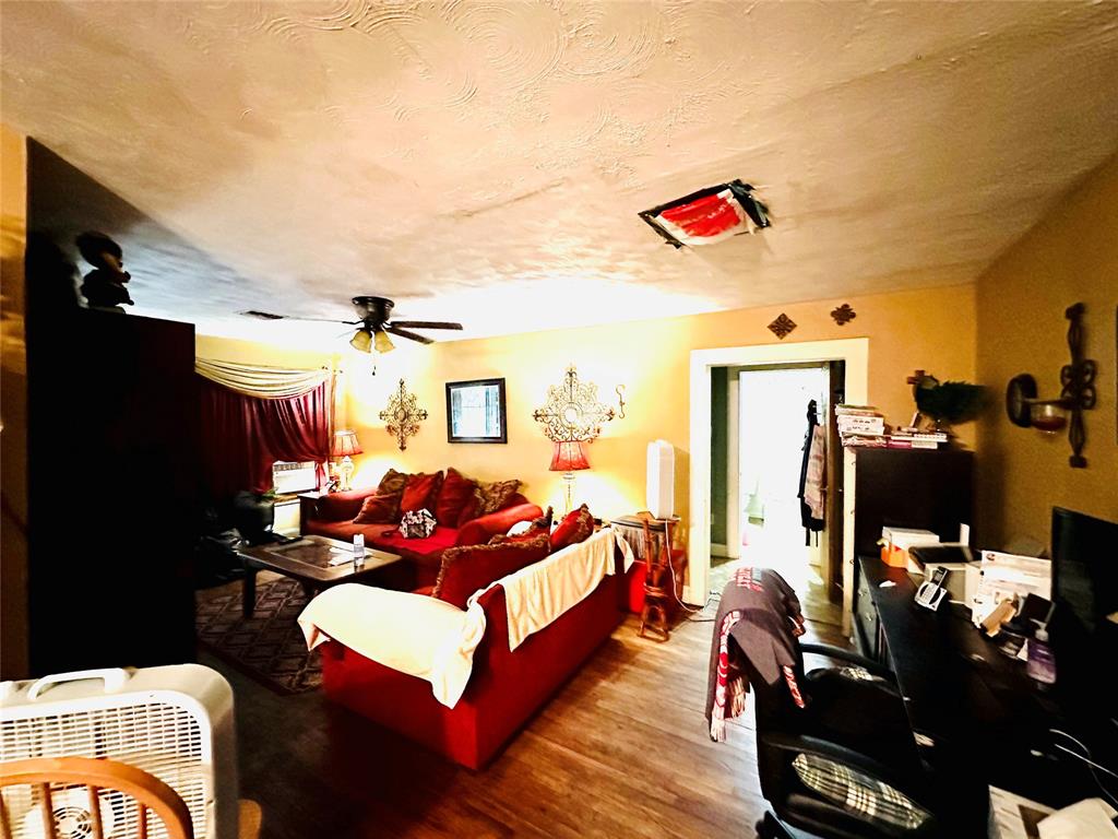 1217 4th Avenue, Texas City, Texas image 5