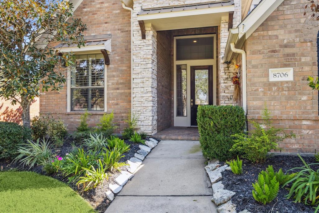 8706 Bloomfield Turn, Missouri City, Texas image 3