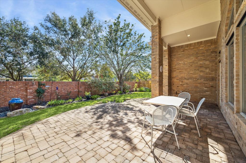 8706 Bloomfield Turn, Missouri City, Texas image 22
